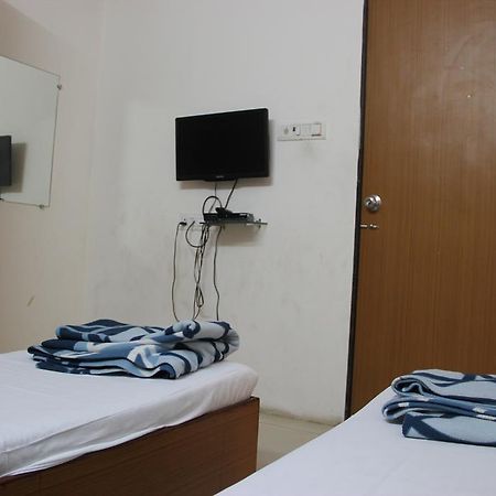 Sohum Habitat Goregaon Exhibition Centre Mumbai Bagian luar foto