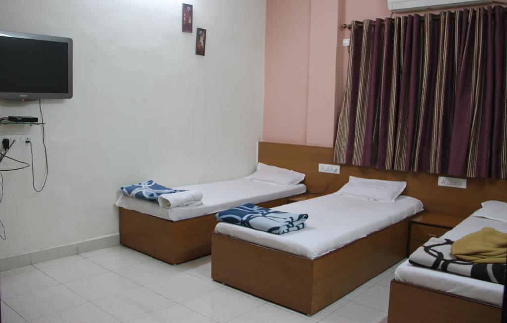 Sohum Habitat Goregaon Exhibition Centre Mumbai Bagian luar foto